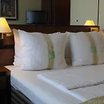Lindgart Hotel 4*