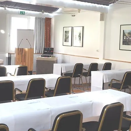 Lindgart Hotel 4*
