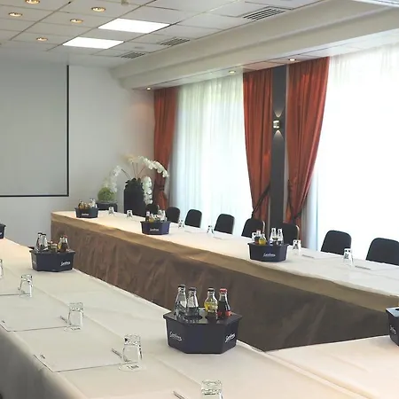 Lindgart Ξενοδοχείο 4*