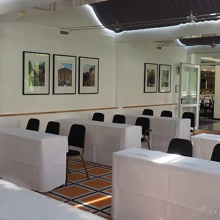 Lindgart 4* Минден